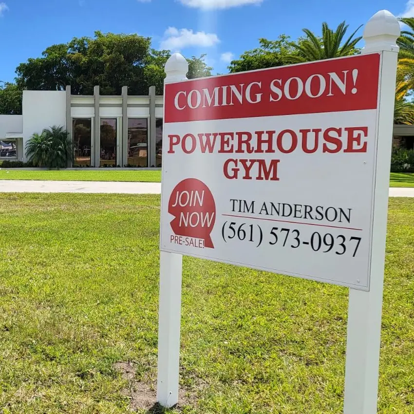 Powerhouse Gym coming soon post and panel sign